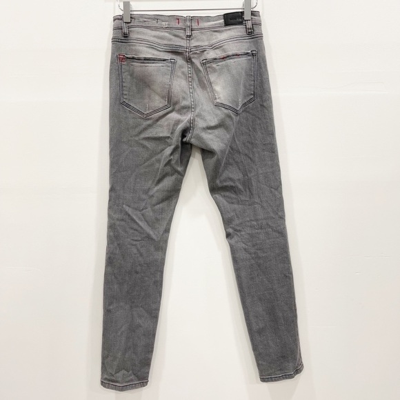Urban Outfitters BDG High Waist Cotton Grey Denim Jeans 28w 30L Distressed - Picture 2 of 10